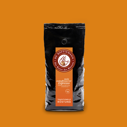 Eine Kaffeeverpackung "mein entkoffeinierter Espresso" Kaffeebohnen von de koffiemann