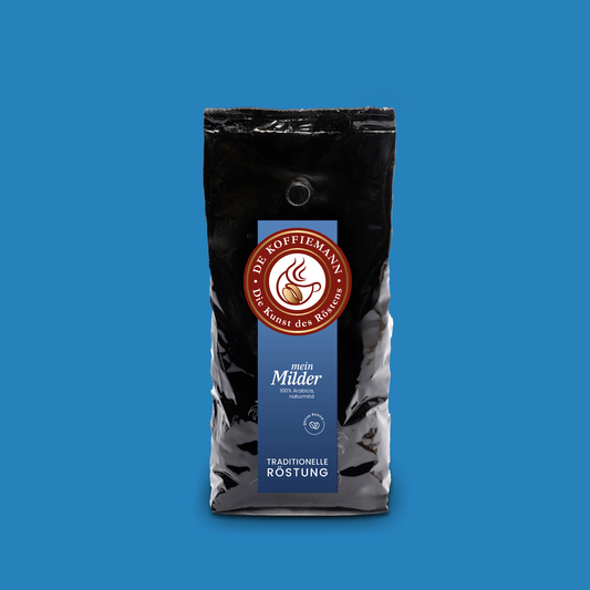 Eine Kaffeeverpackung "mein Milder" Kaffeebohnen von de koffiemann